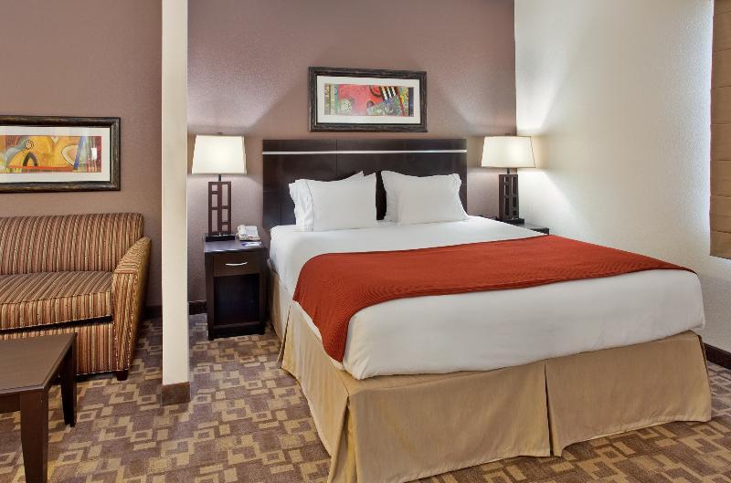 Holiday Inn Express Hotel And Suites Lincoln Airport By Ihg Exterior foto